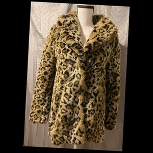 Size 6 ladies H and M faux fur coat